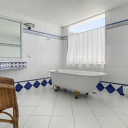 卡萨巴兰科德洛斯赛尔恩卡洛斯度假乡村别墅 乡村民宿 *