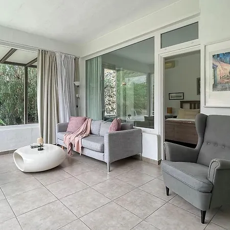 卡萨巴兰科德洛斯赛尔恩卡洛斯度假乡村别墅 *